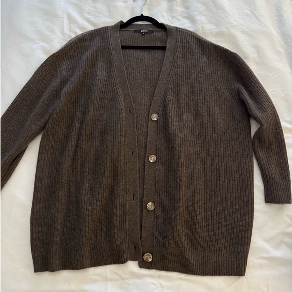 Quince Mongolian Cashmere Oversized Boyfriend Cardigan Sweater - Picture 2 of 4